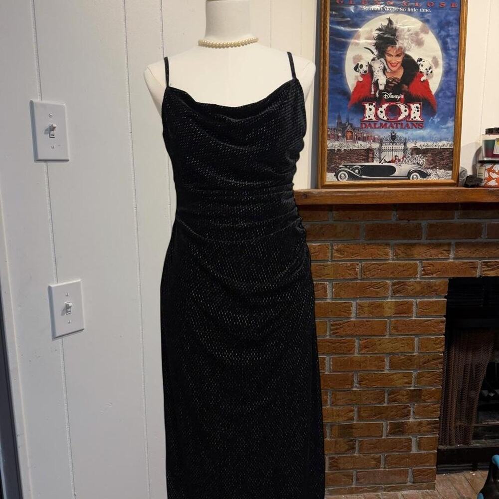 Laundry by Shelli Segal Black sparkle maxi dress with spaghetti straps, size 10